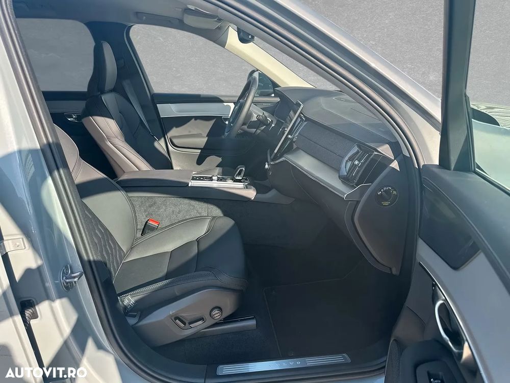 Volvo XC 90 T8 AWD Core - 5