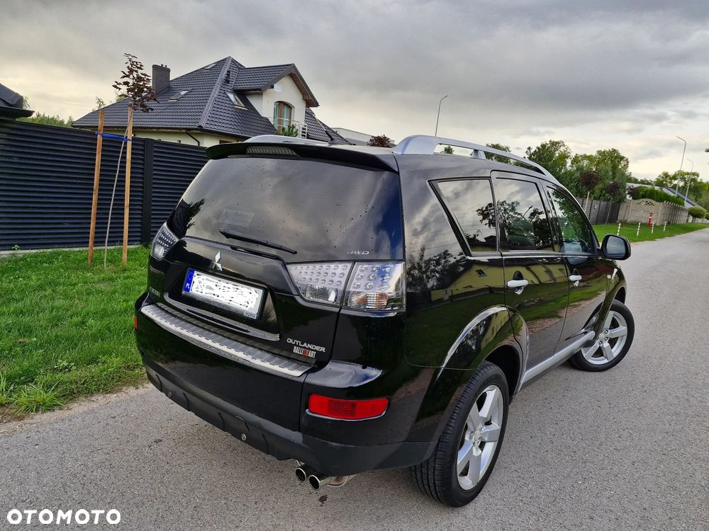 Mitsubishi Outlander 2.0 DID Instyle - 9