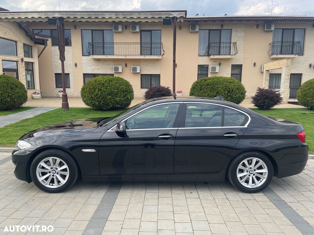 BMW Seria 5 520d Aut. - 9