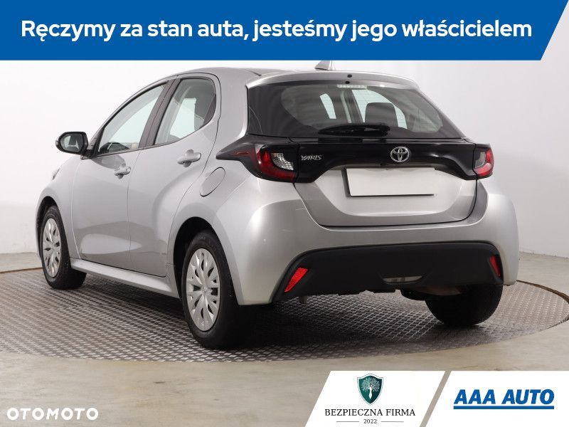 Toyota Yaris - 5