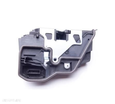 Broasca usa, incuietoare usa Spate, partea stanga, BMW Seria 1, E81/E82, F20/F21; Seria 3, F30/31/34/35, Seria 4, Seria 5 E60/E61, GTF07, Seria 7 E65/E66; F01/F02; X1 E84, X3 E83/F25, X5 E70; X6, E71 - 3