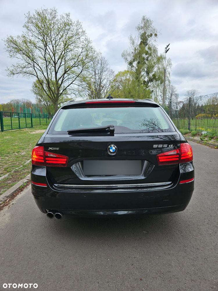 BMW Seria 5 525d xDrive - 6