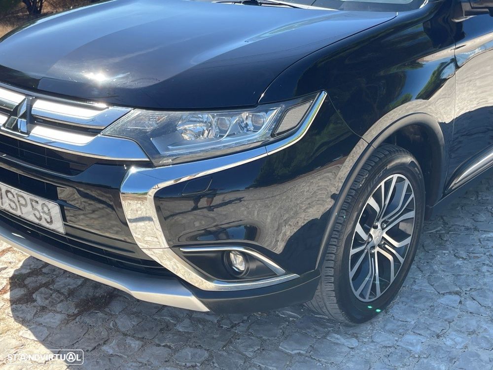 Mitsubishi Outlander 2.2 DI-D Instyle Navi - 7