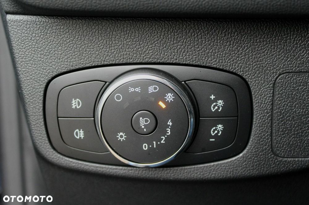 Ford Focus 1.5 EcoBlue STart-Stopp-System TITANIUM X - 31