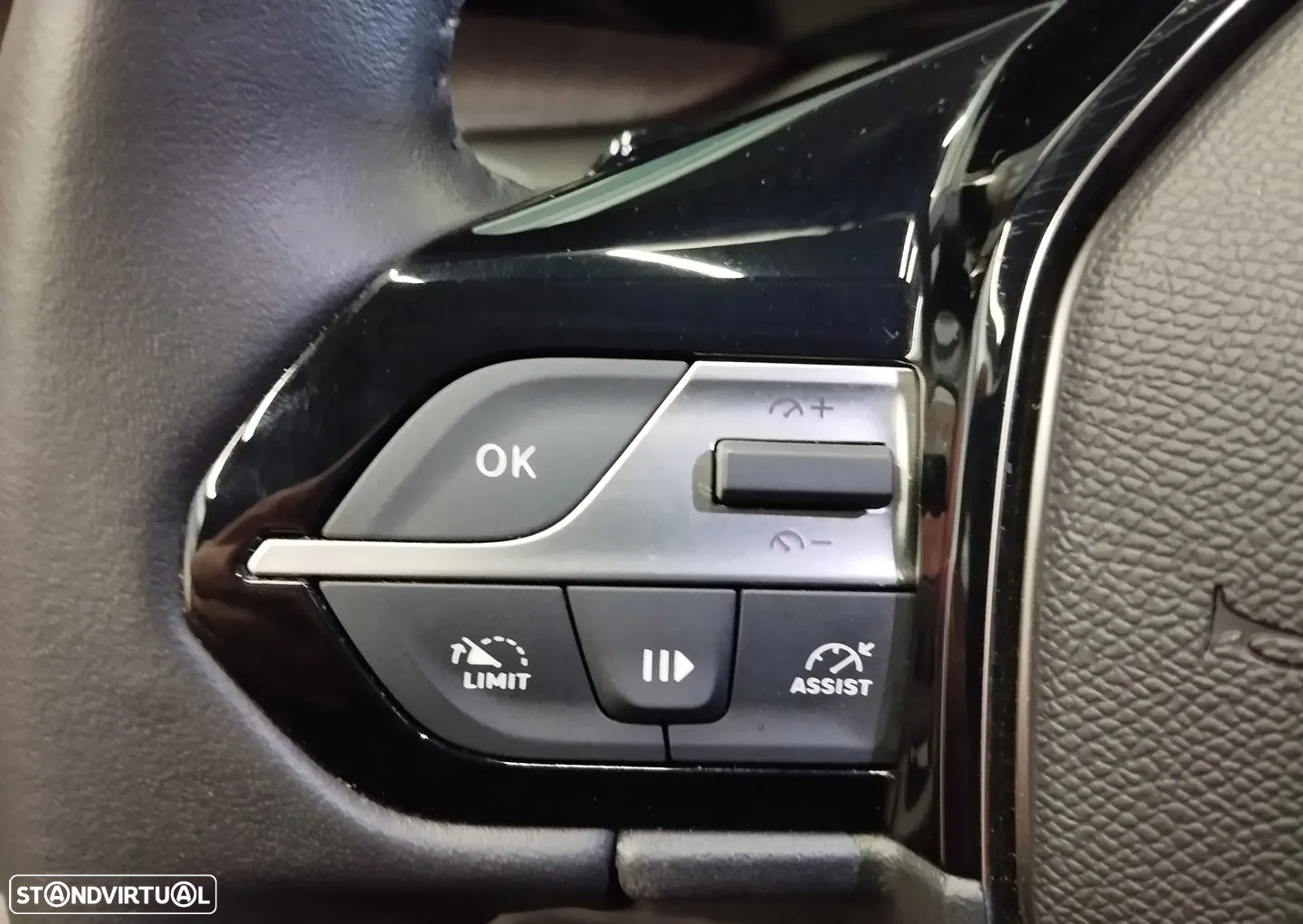 Peugeot 308 SW 1.2 PureTech Allure EAT8 - 20