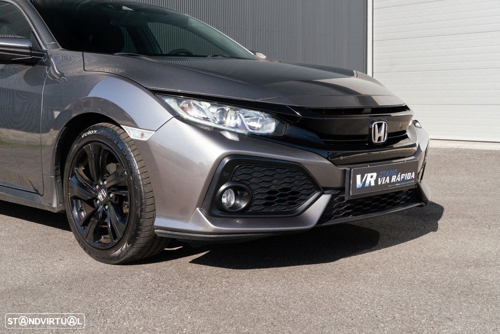 Honda Civic 1.0 i-VTEC Elegance Navi - 33