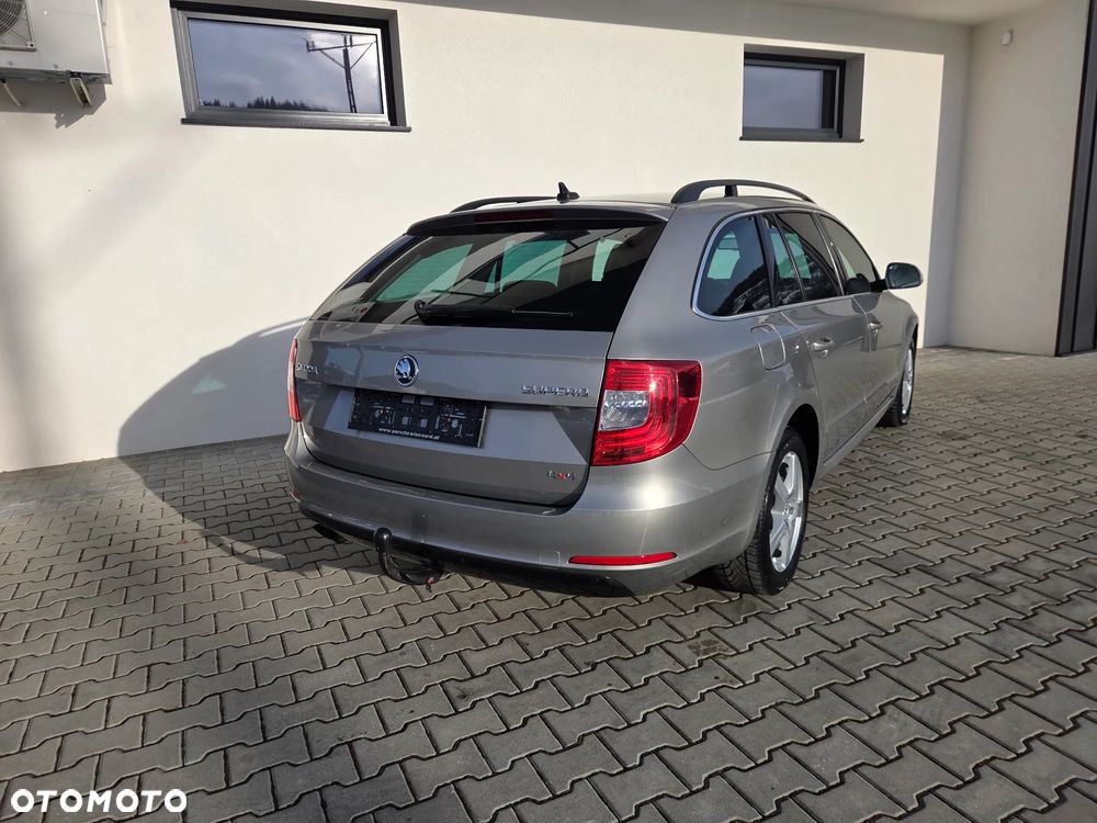 Skoda Superb 2.0 TDI Green tec 4x4 DSG Best Of - 4