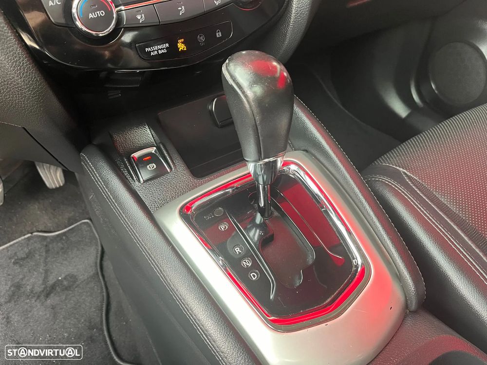 Nissan Qashqai 1.6 dCi Xtronic ACENTA - 29