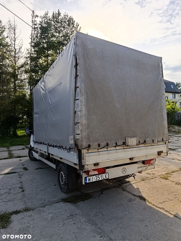 Mercedes-Benz Sprinter - 4