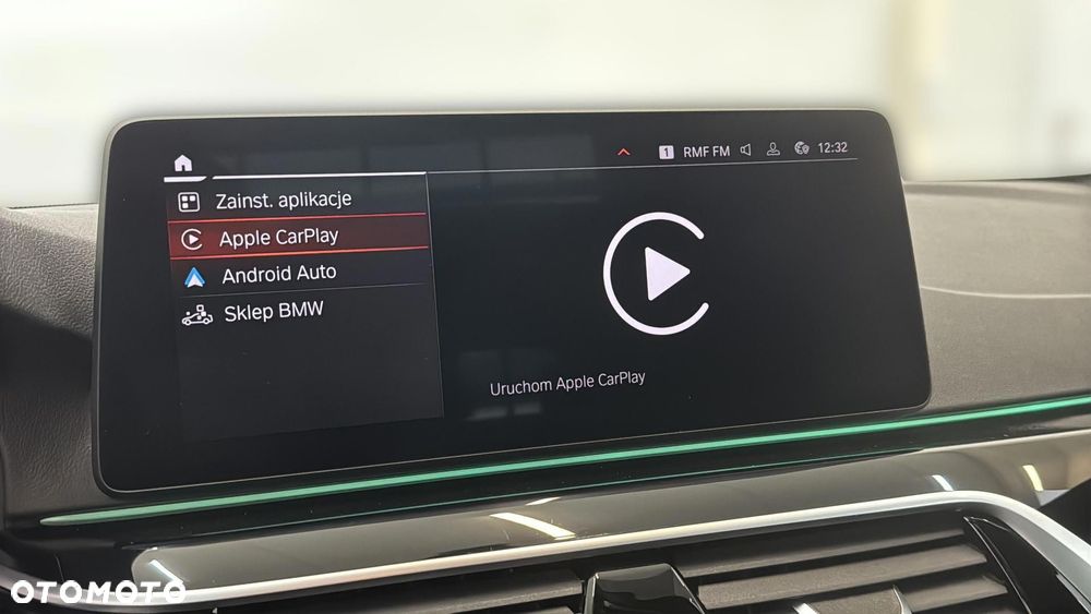 BMW Seria 5 520d xDrive mHEV - 25