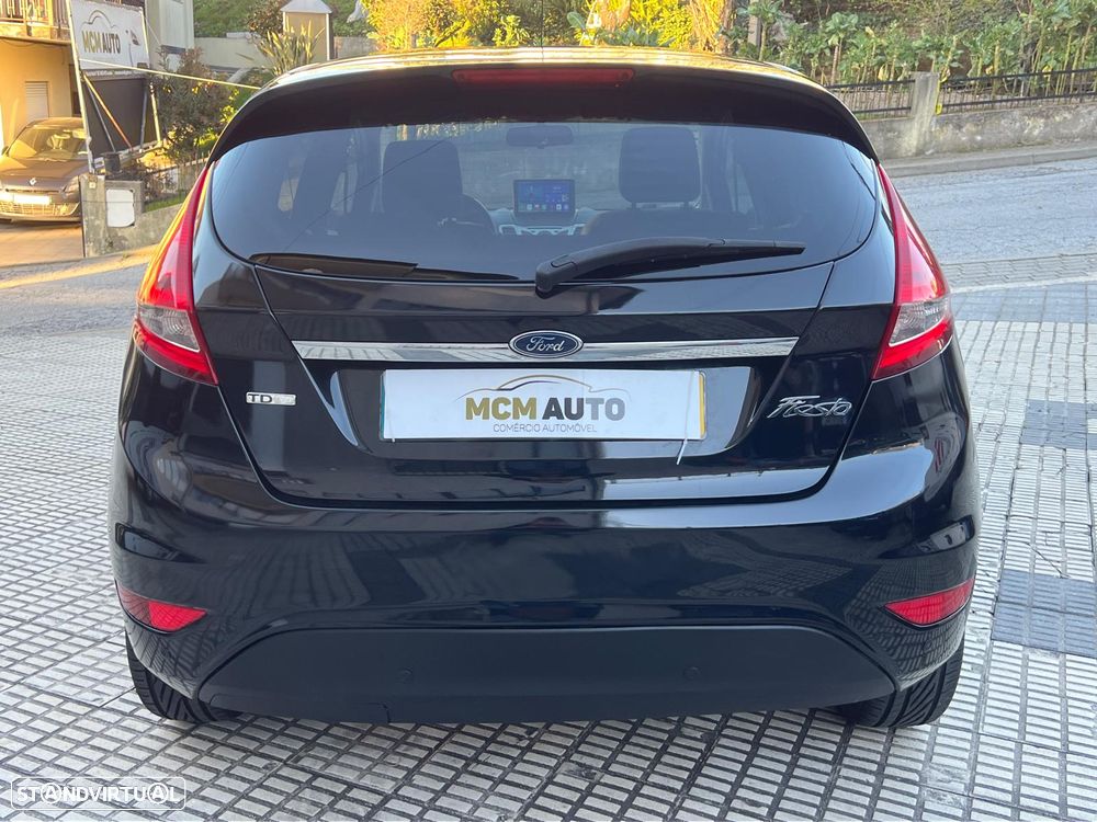 Ford Fiesta 1.4 TDCI Titanium - 5