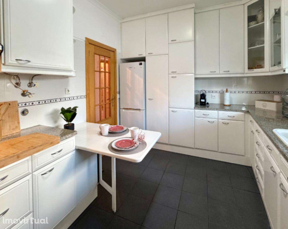 Apartamento com 2 quartos - localizado em São Romão Coimbra - Grande imagem: 5/26