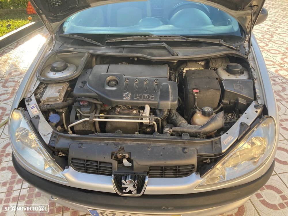 Peugeot 206 - 24