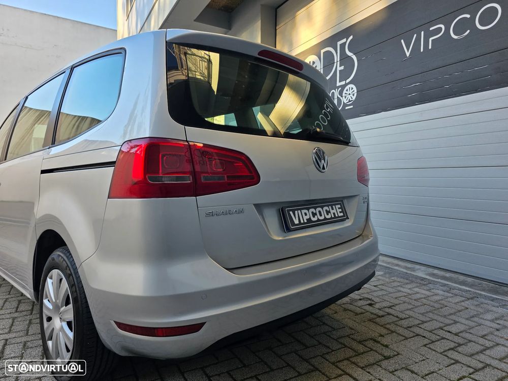 VW Sharan 2.0 TDI Confortline - 29