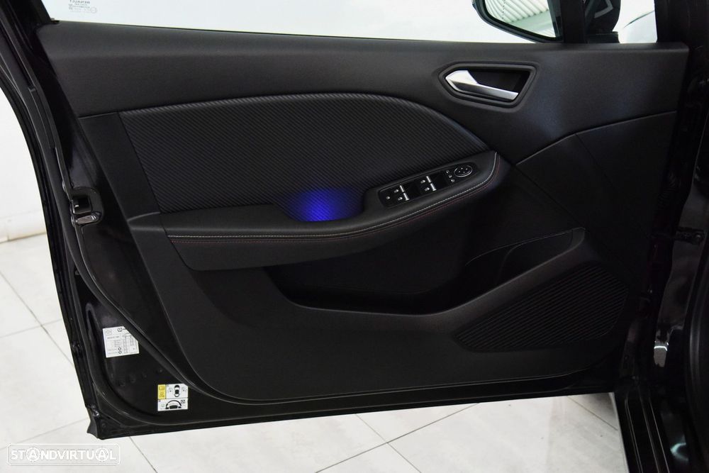 Renault Clio 1.0 TCe RS Line - 35