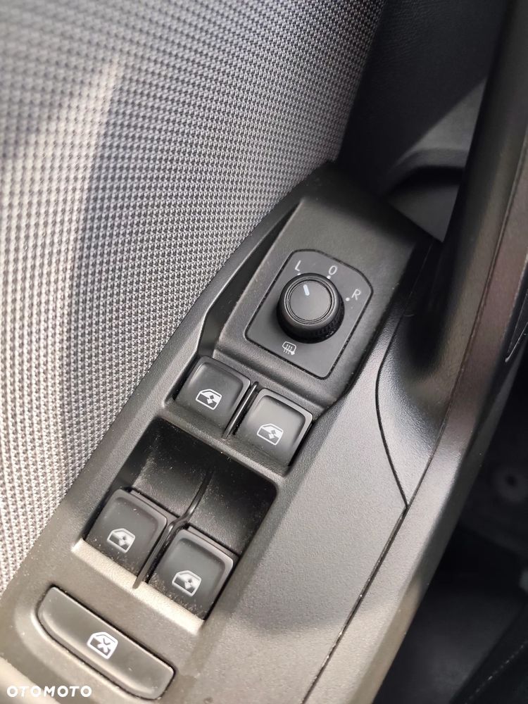 Seat Leon 1.0 eTSI Style DSG - 19