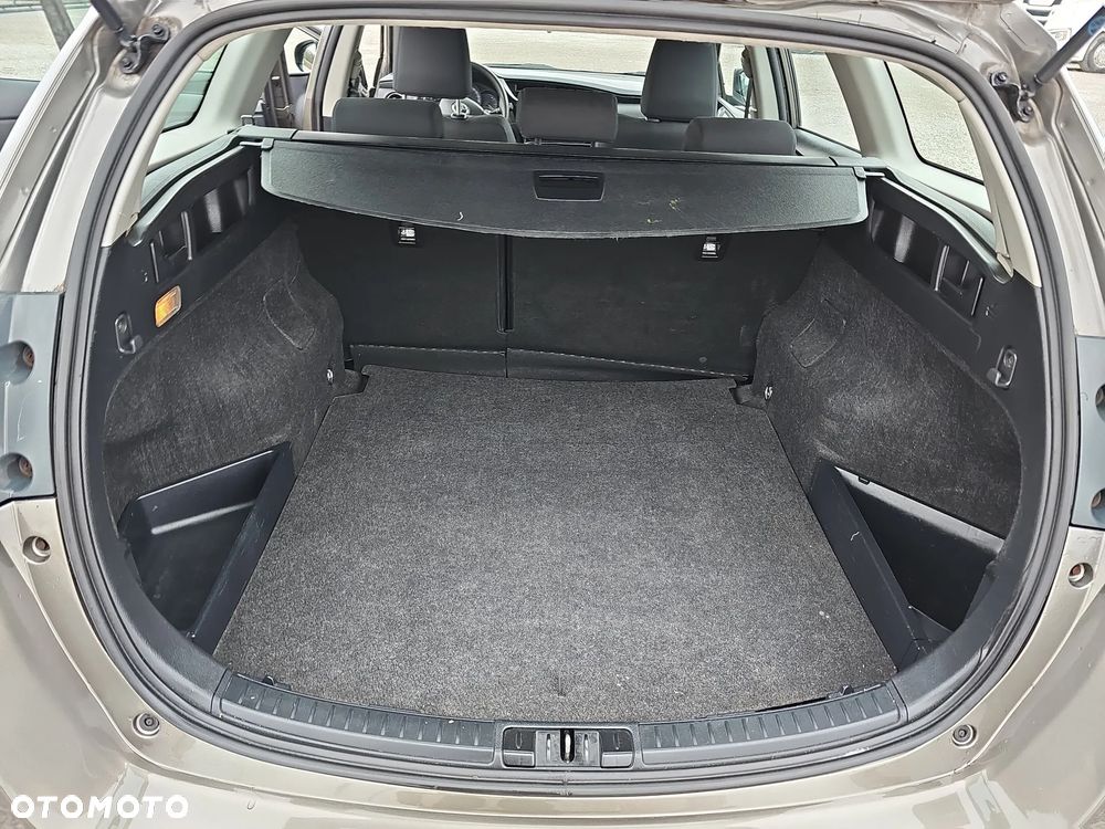 Toyota Auris 1.6 Active - 19