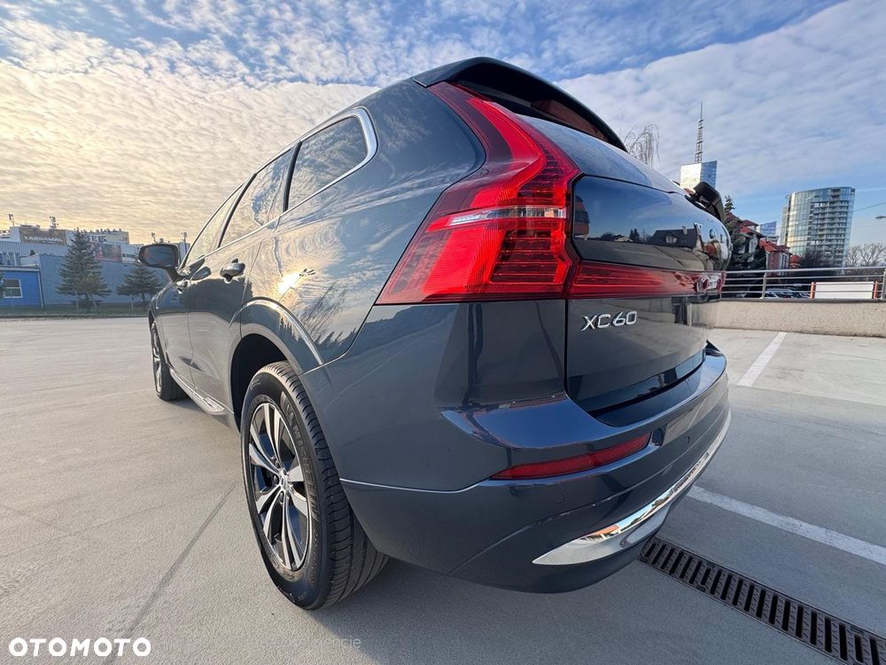 Volvo XC 60 T6 Plug-In Hybrid AWD Inscription - 37