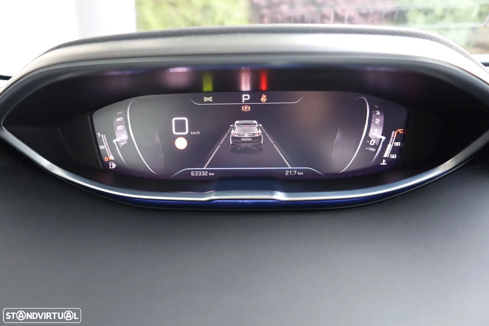 Peugeot 3008 1.2 PureTech Allure EAT8 - 30