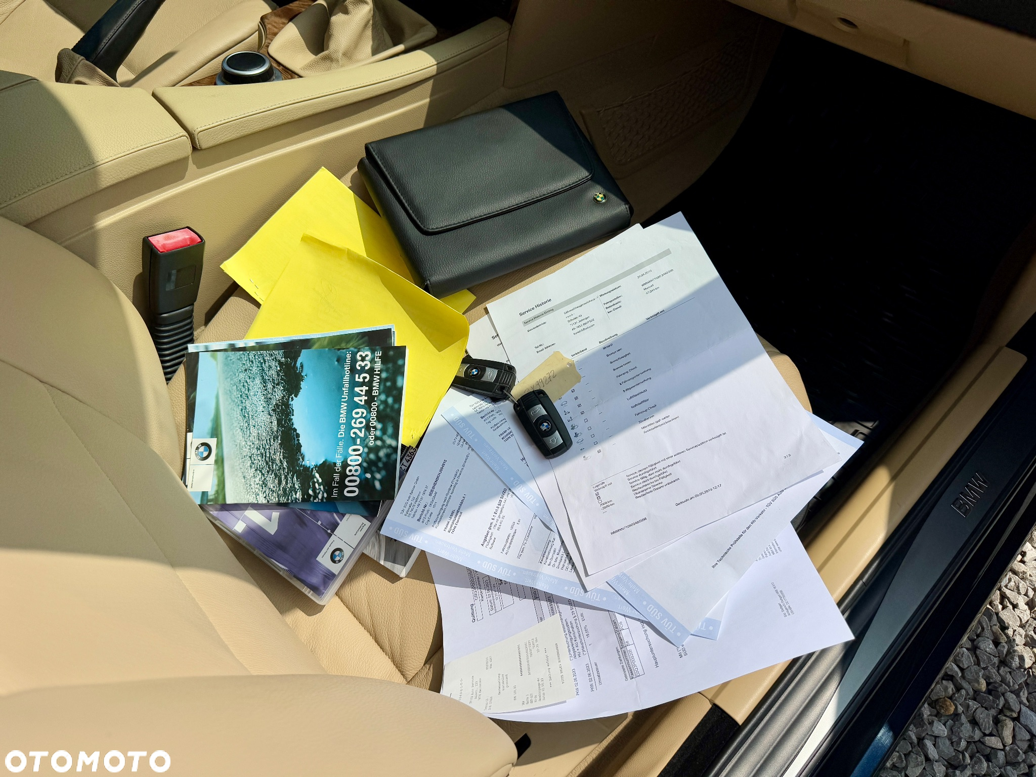BMW Seria 5 523i - 34