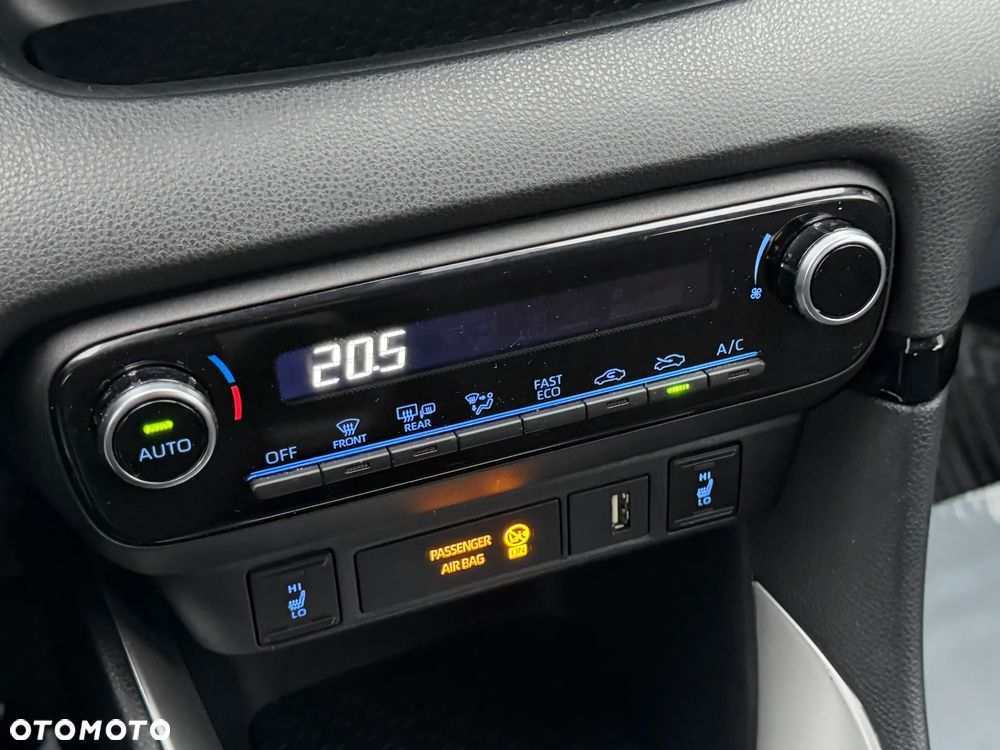 Toyota Yaris - 21