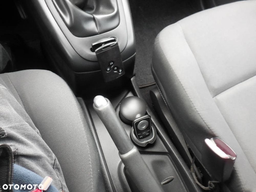 Renault Scenic 1.6 16V 110 Authentique - 20