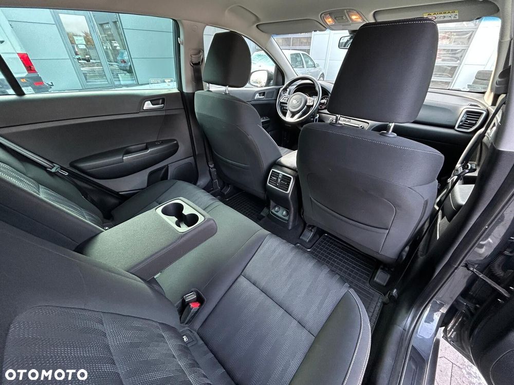 Kia Sportage 1.6 T-GDI M 2WD DCT - 9