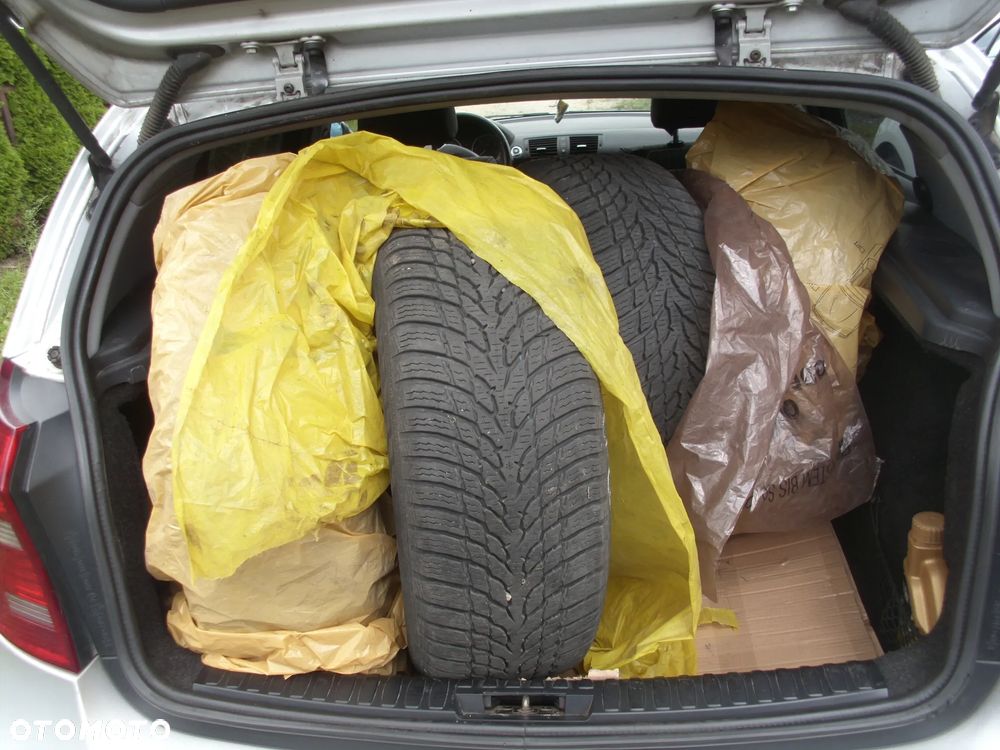 BMW Seria 1 118d - 22