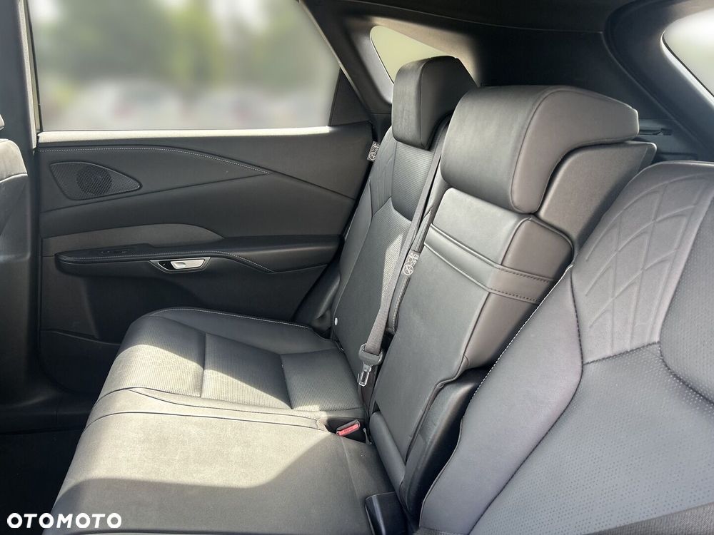 Lexus RX - 15