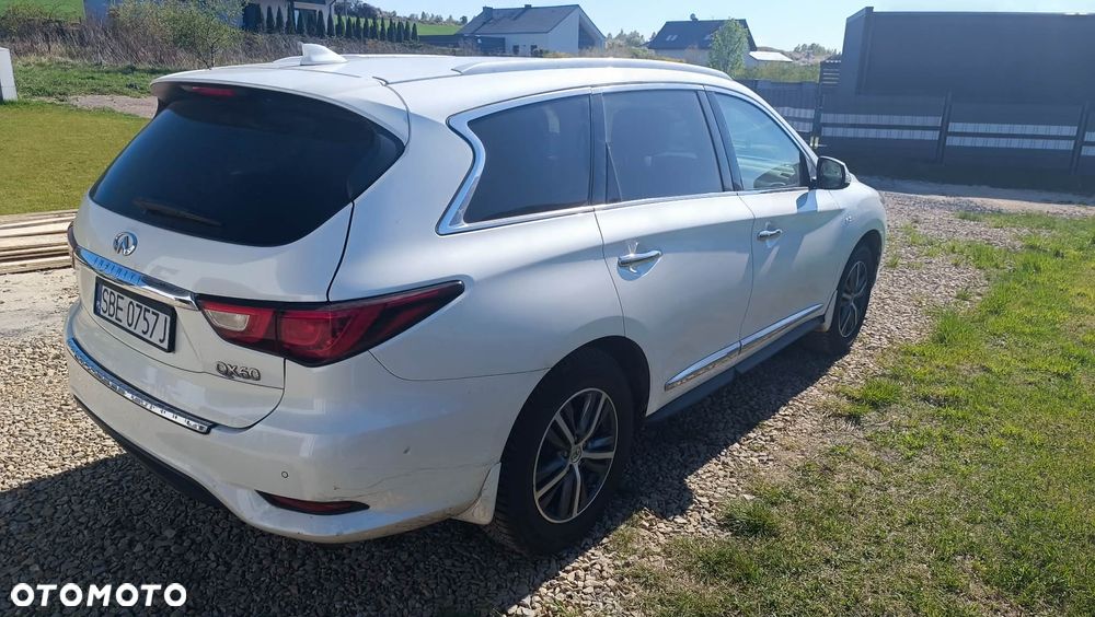 Infiniti QX60 - 7