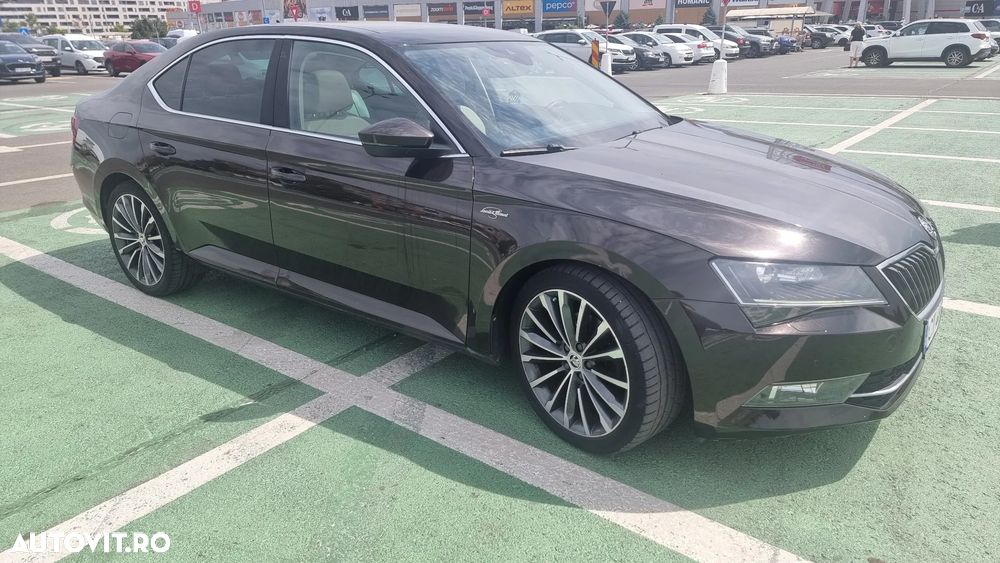 Skoda Superb 2.0 TDI DSG Laurin & Klement - 2