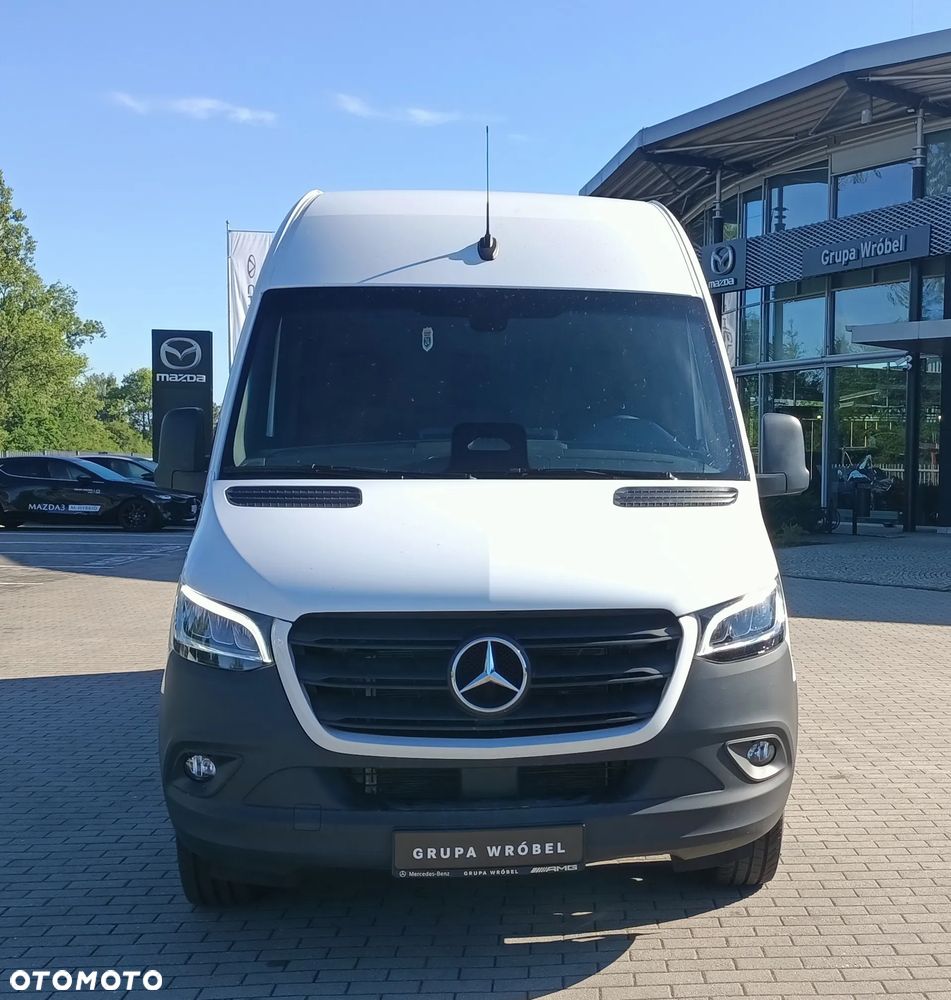 Mercedes-Benz SPRINTER - 2