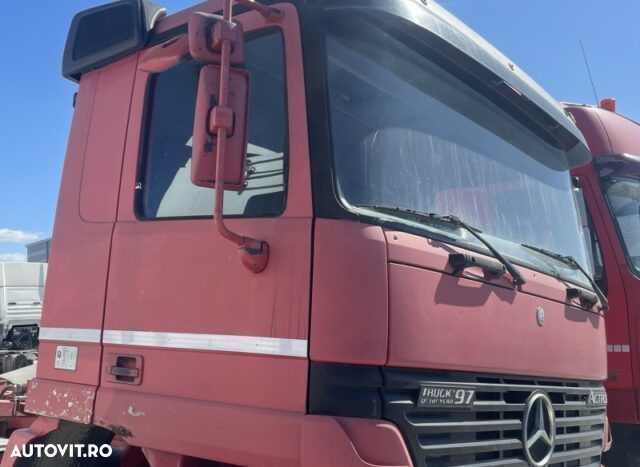 Cabina mercedes actros 8x4 6x4 - 1