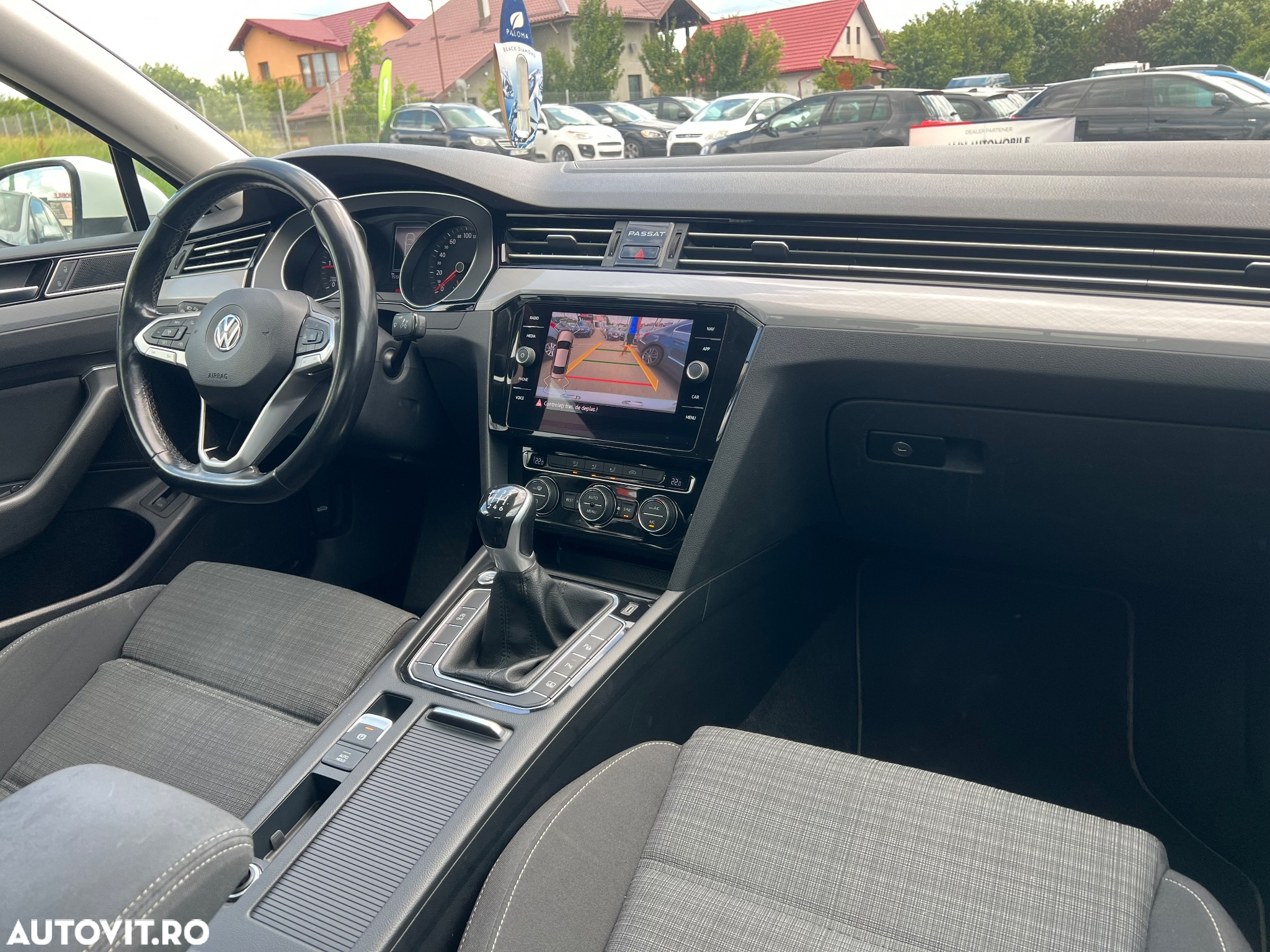 Volkswagen Passat 2.0 TDI Comfortline - 5