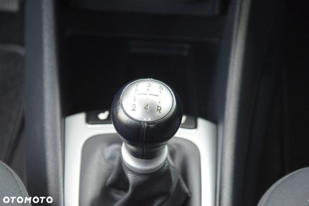 Kia Rio 1.2 Dream-Team Edition - 28