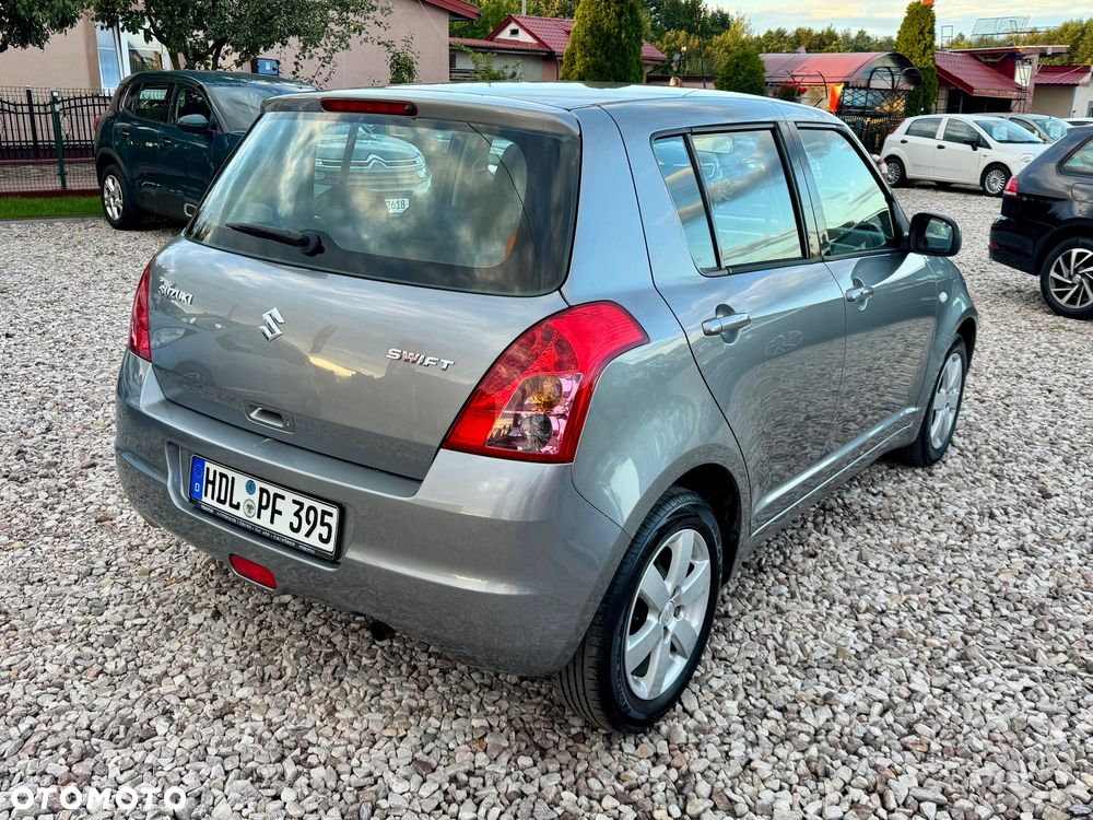 Suzuki Swift - 6