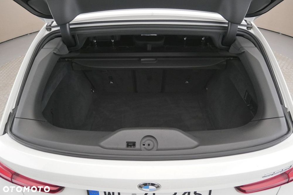 BMW Seria 3 - 17