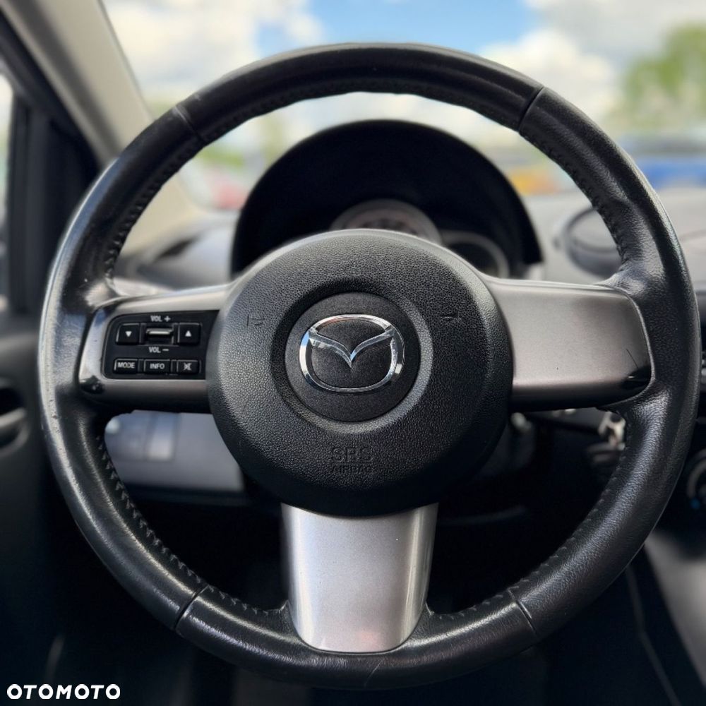 Mazda 2 - 27
