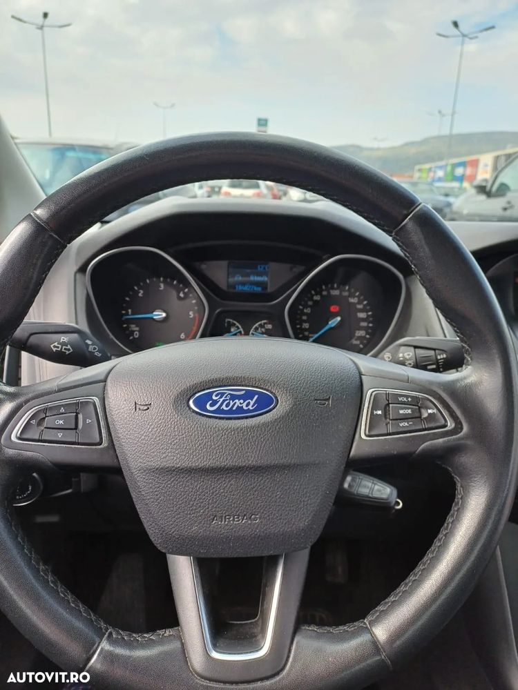 Ford Focus 1.5 TDCi Trend - 6