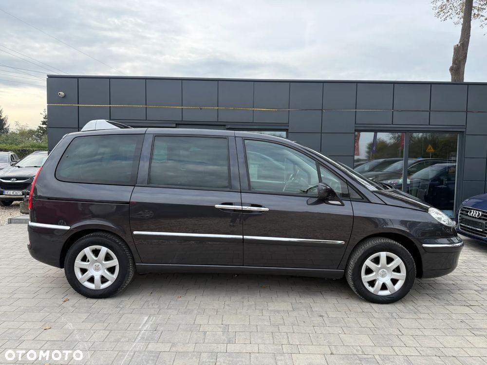 Peugeot 807 2.0 SR - 25