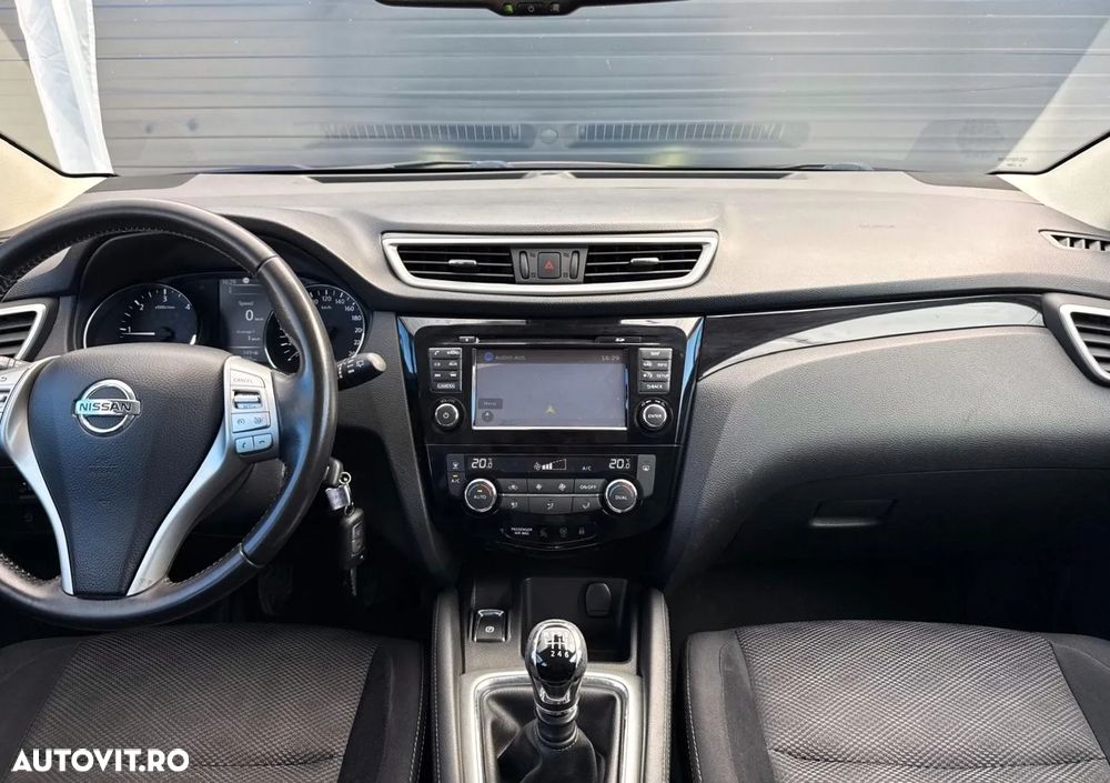 Nissan Qashqai 1.6 DCI ALL-MODE 4x4i ACENTA - 19