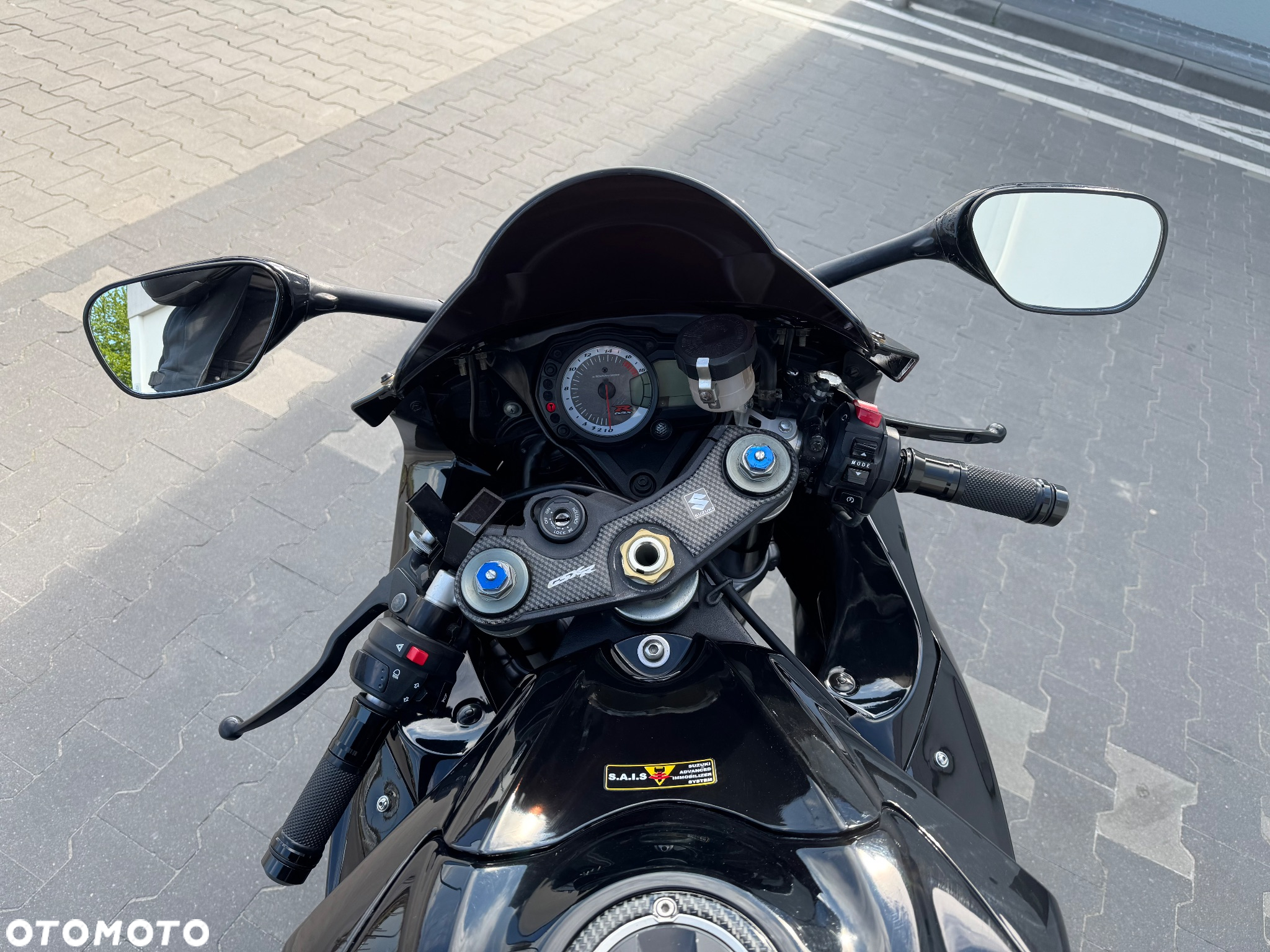 Suzuki GSX-R - 4