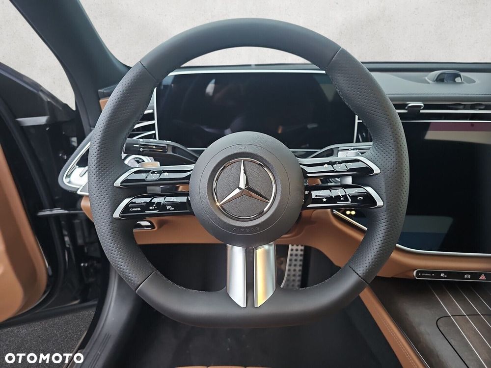 Mercedes-Benz Klasa E - 15