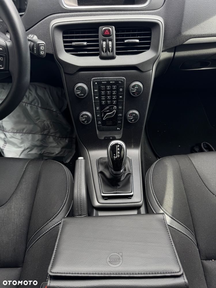 Volvo V40 T2 Geartronic Inscription - 20