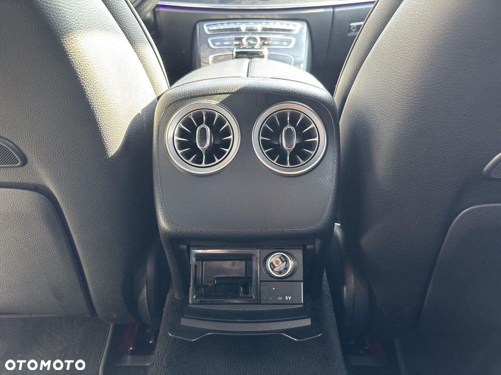 Mercedes-Benz CLS 350 9G-TRONIC - 25
