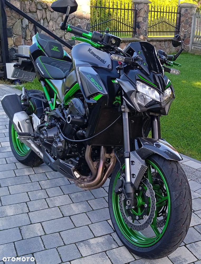 Kawasaki Z 900 - 12