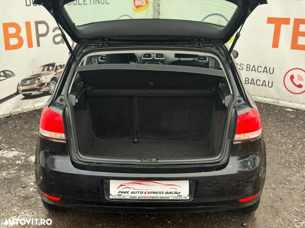 Volkswagen Golf - 19