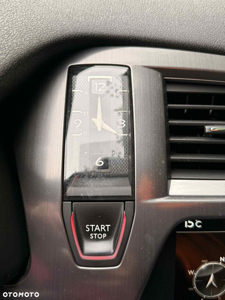 Citroën DS5 HDi 165 SportChic - 12