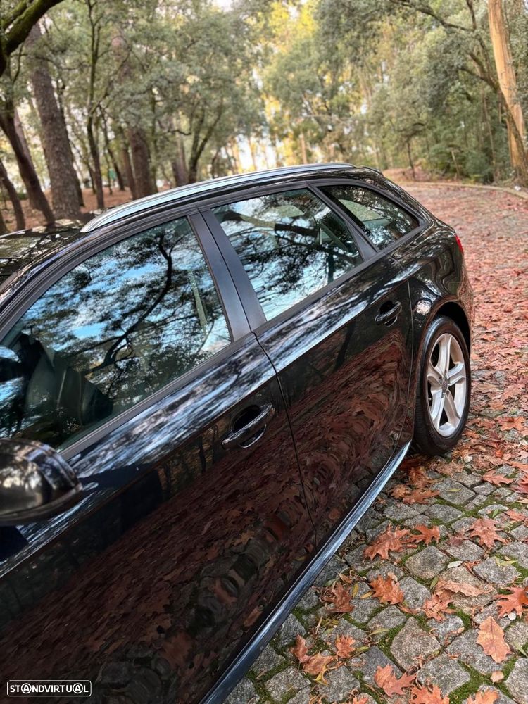 Audi A4 Avant 2.0 TDI S-line - 10