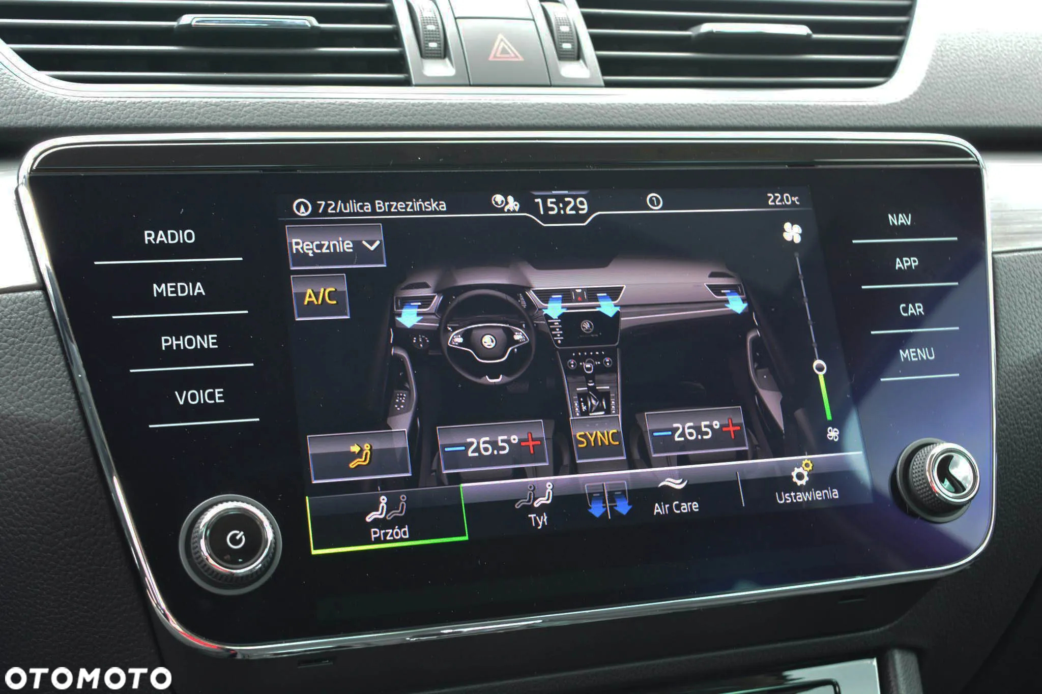 Skoda Superb 2.0 TDI SCR Style DSG - 20